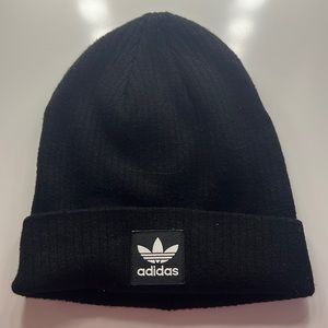 Adidas beanie